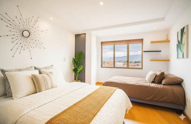 Mirador Urbano: Your Refuge in the City + garage