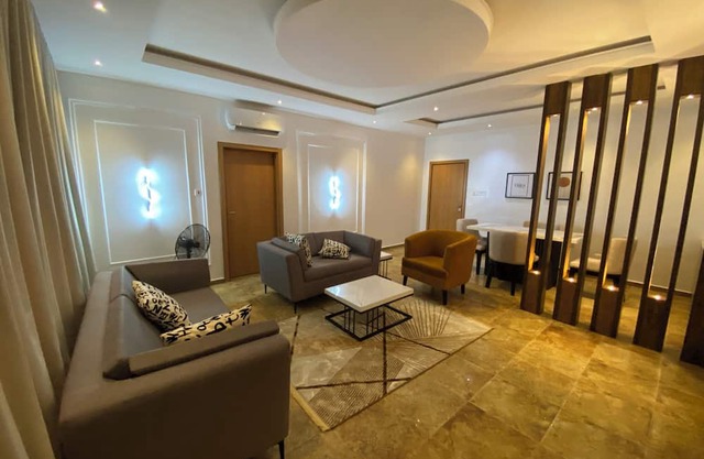 Tobas Apartments