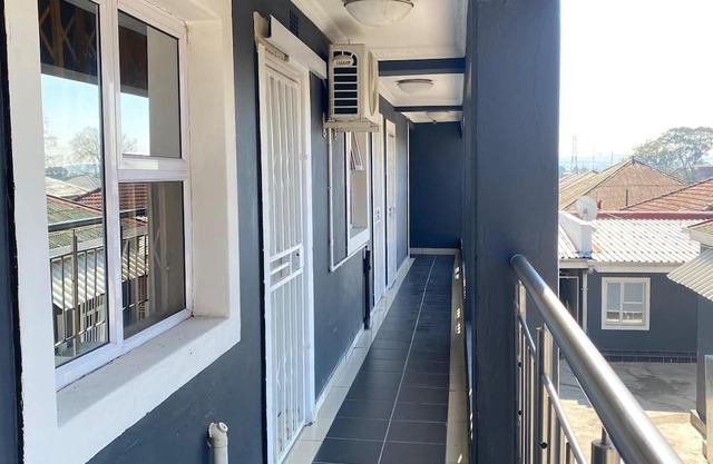 Gold Crown Self-catering Apartment