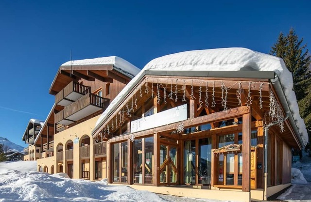 200m from ski slopes, balcony, parking, tv, ski locker, 27m², Valmorel