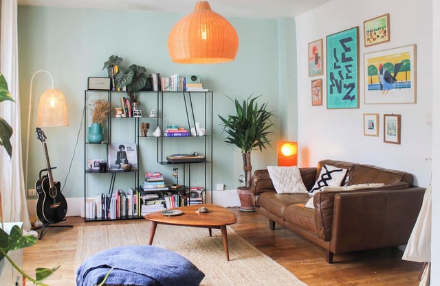 Charming bright apartment in the heart of Paris