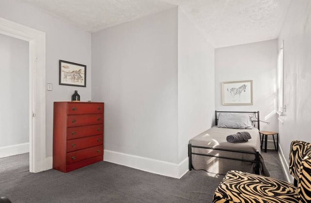 Near Downtown, Ohio City, Tremont, Centrally located!