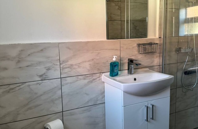 2 Miles from Manchester city centre, AO arena, Man City, COop Arena, Heaton Park