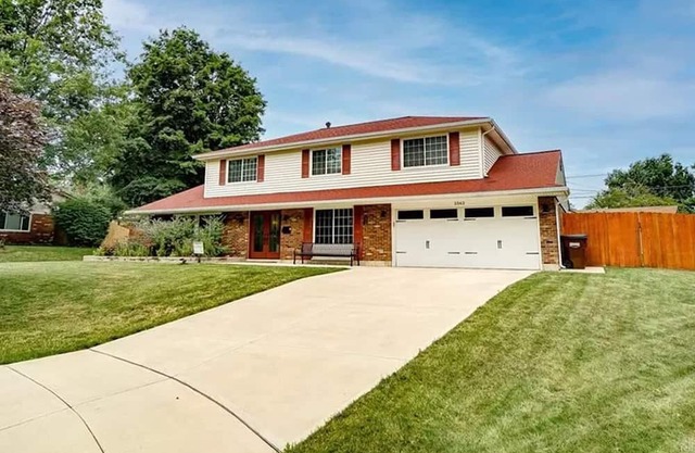 Tranquil, spacious in one of Ohio’s nicest neighborhoods.