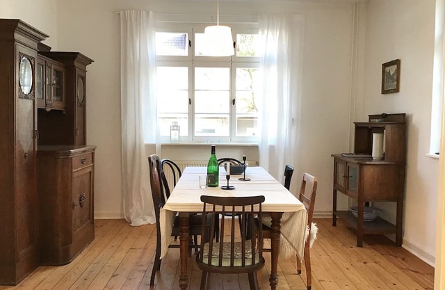 Holiday Home 'Haus Vor Dem Schöneberger Tor' with Private Terrace, Private Garden and Wi-Fi