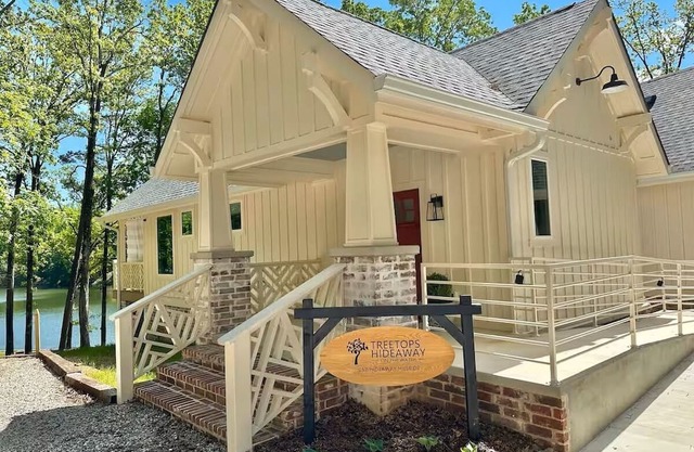 Romantic-4 Poster on Water-FirePit-Canoe-NewBuild