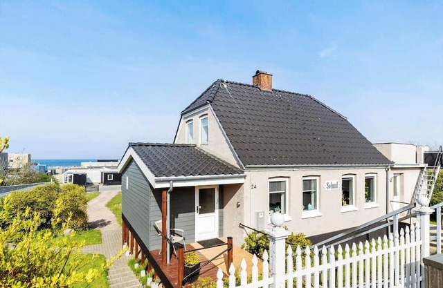 5456 Allinge - Nordre Strandvej 24