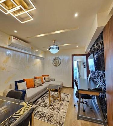Luxurious New 1 bedroom smart home @Solaris Osu