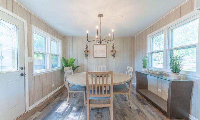 Richfield House | Cozy House Near Airport, MOA, Downtown Minneapolis in a prime area