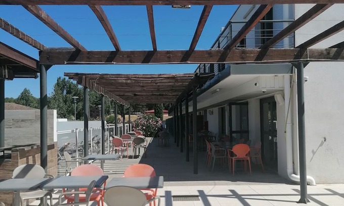 Eguilles Apartment | 🌴Pleasant apartment with swimming pool in Aix-en-Provence (Éguilles)029