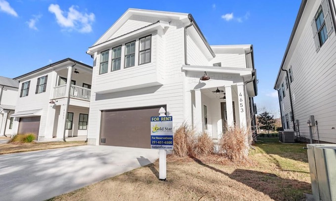 Orange Beach House | Hidden Gem! 3br/2.5ba Home/Pool/Near Beach/Slps 10