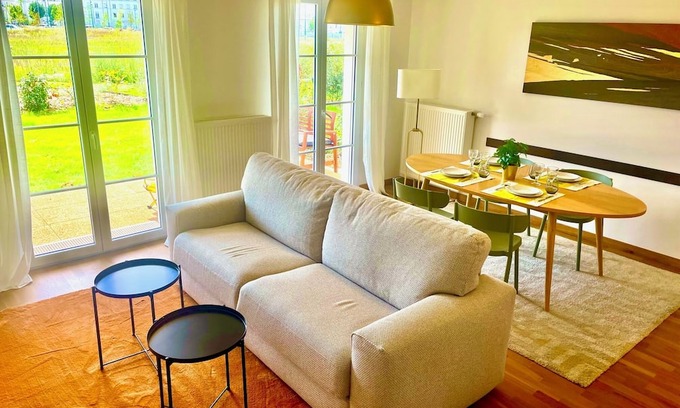 Serris Apartment | Apartment near Disneyland with private garden