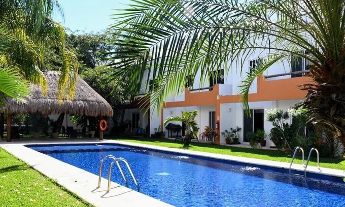 Villa Juarez Villa | Entire 4 Bedroom Villa close to the beach/ pool