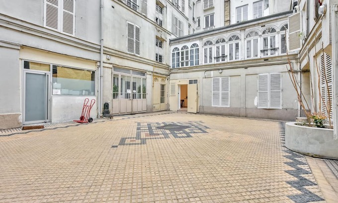 Quartier du Faubourg-Montmartre Apartment | 35 - Urban Pretty Flat near Grands Boulevards