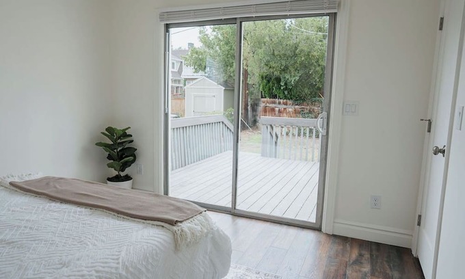 Yalecrest House | Beautifully remodeled home near U of U and Downtown