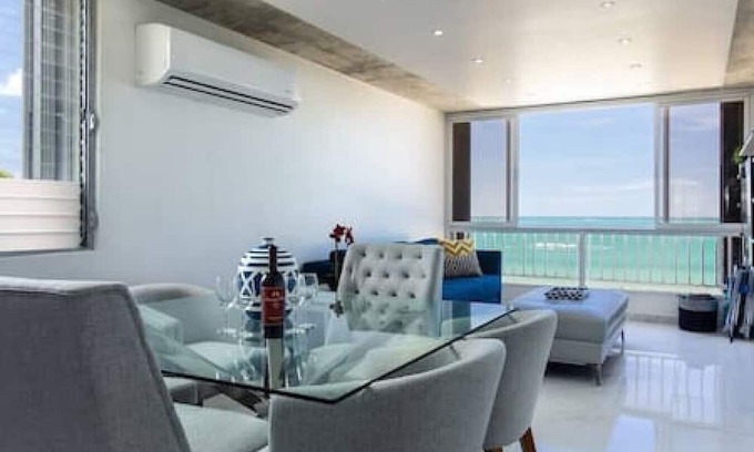 Isla Verde Apartment | Esperanza Beach 2B Pool Parking Oceanfront 2BDR