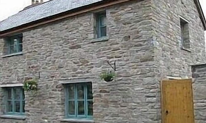 Hay on Wye Cottage | Comfortable And Modern Cottage In Hay-on-wye "Town Of Books"