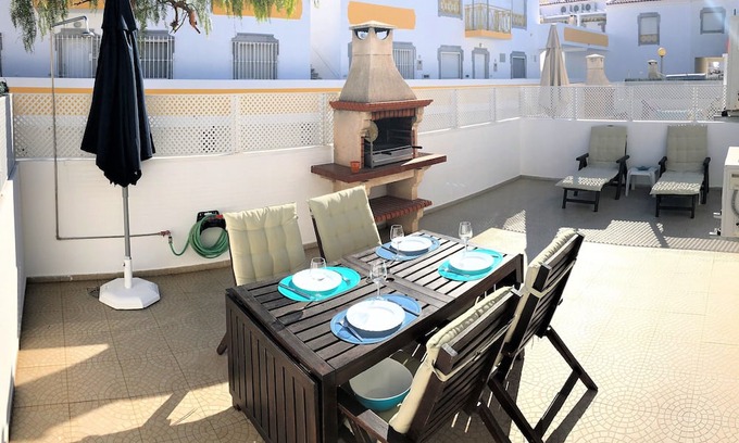 Altura Apartment | Apartment 250 meters from Altura beach with terrace, A / C and Internet