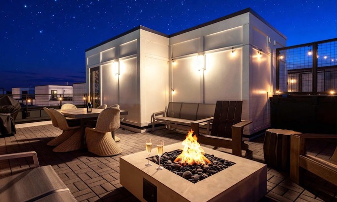 Talbot's Corner House | Lucile 87 89 Double