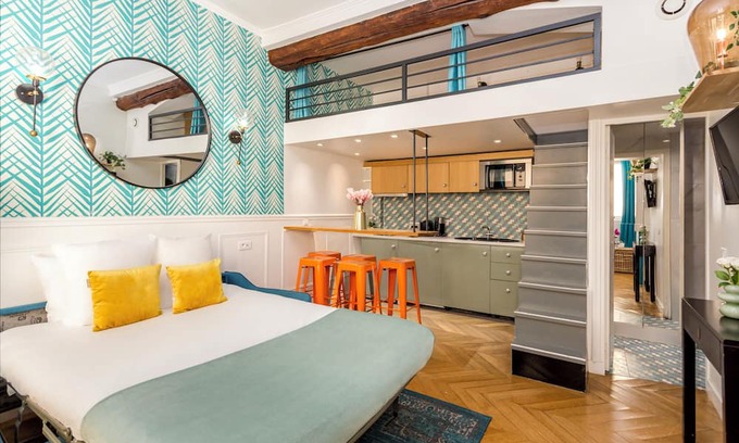 8th Arrondissement Apartment | Merveil Luxury Suite - Mermoz