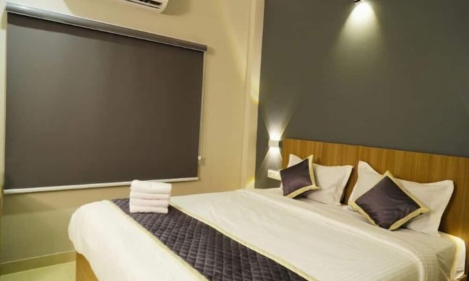 Saravanampatty Hotel | ELEGANT RESIDENCY