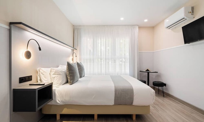Fuencarral House | Dobo Madrid Molins