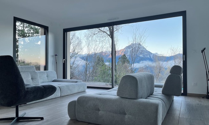 Saint-Apollinaire Hotel | Les balcons de saint apollinaire