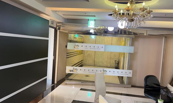 West District House | Star Yi Hotel