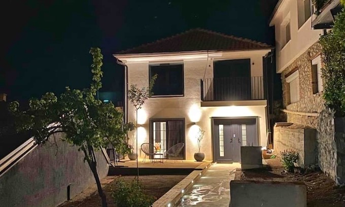 Ohrid Villa | Lake View & Garden 🍀 Old Town Hidden Gem