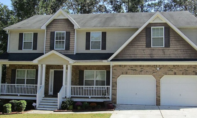Clarkdale House | Charming 1-bedroom space with livingroom WiFi and AC in fabulous Douglasville