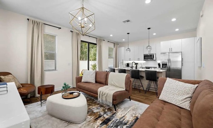 Pinecrest West Park House | Brand New 3BR Home in Tampa w/Patio