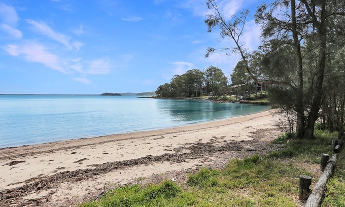 North Arm Cove House | Keera House on Heros Bay