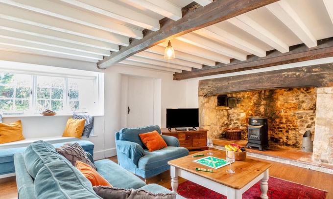 Eleighwater House | The Old Thatched Cottage