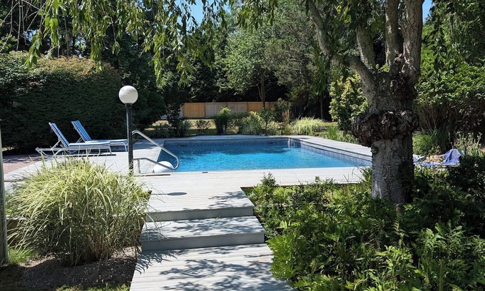 Remsenburg House | Charming 2-bedroom house in peaceful Remsenburg with AC, WiFi, and a Huge Pool!