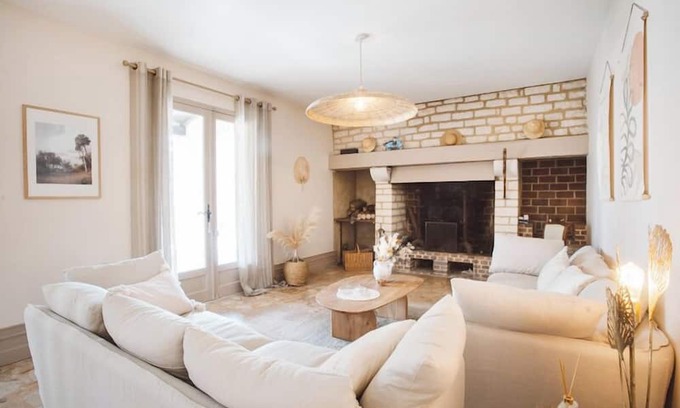 Escoire House | Le Grand Bois