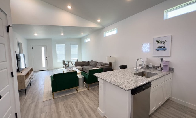 Centerton House | Sophisticated + Cozy New Home in Bentonville, Arkansas