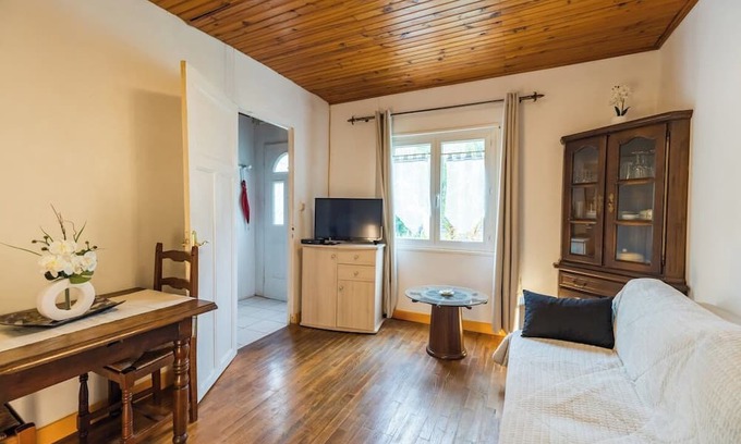 Ploubazlanec House | La Maison de L'arcouest - Bord de mer