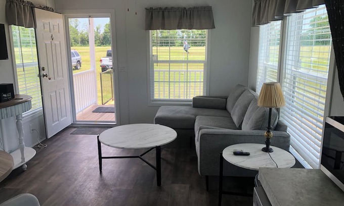 Elberta Cottage | Brand New Cottage . No smoking allowed