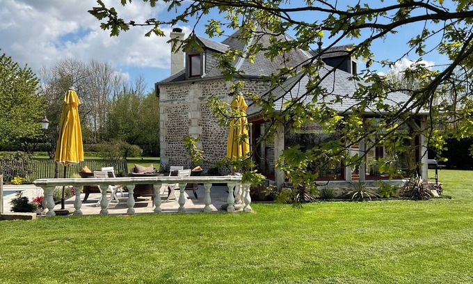 Morainville-Jouveaux House | Colombier Entierement Renove