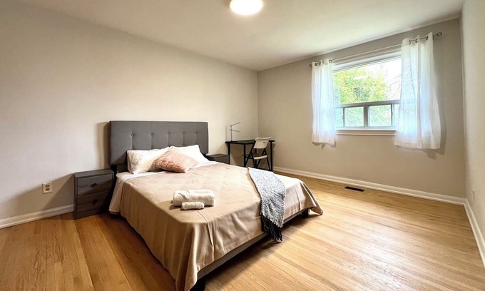 Richmond Hill House | vihome-Jefferson Richmond Hill near Yonge St