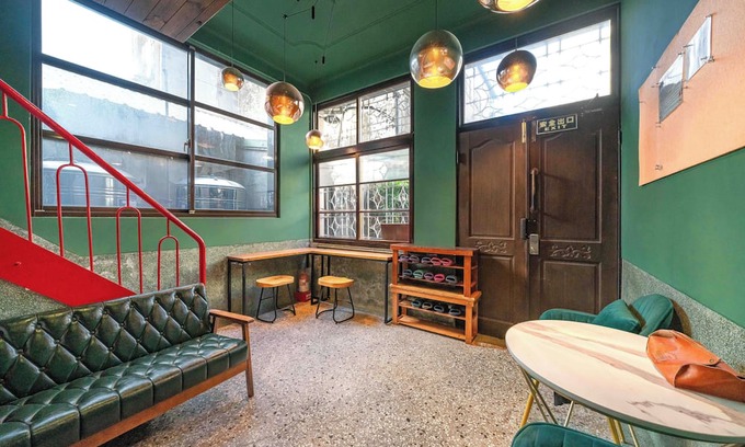 Tainan City Centre Bed & Breakfast | Time Tree House