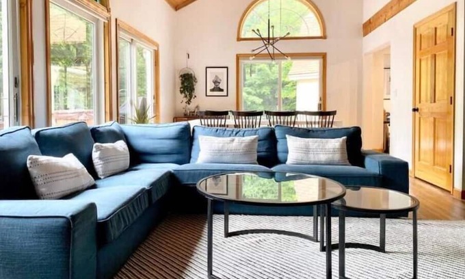 Maplecrest House | The Evergreen: A Cozy & Modern Catskills Escape