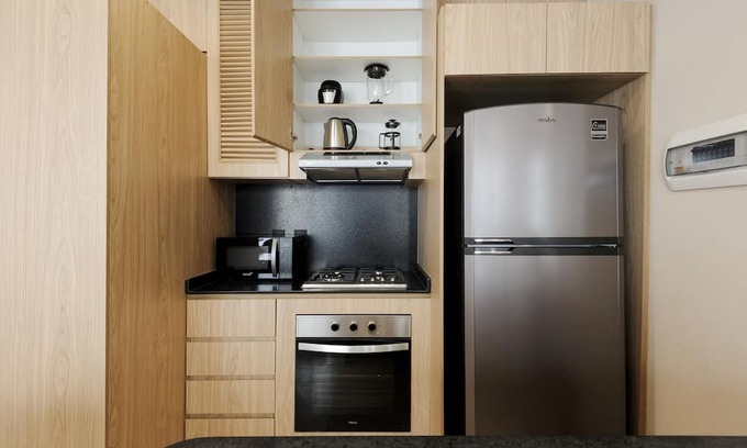 Santa Maria la Ribera Apartment | Mariano Azuela By Wynwood House