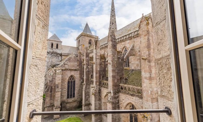 Treguier Apartment | Charmant Studio à 2 pas de la Cathédrale -tréguier