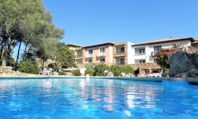Porto Rotondo Apartment | garden porto rotondo sab