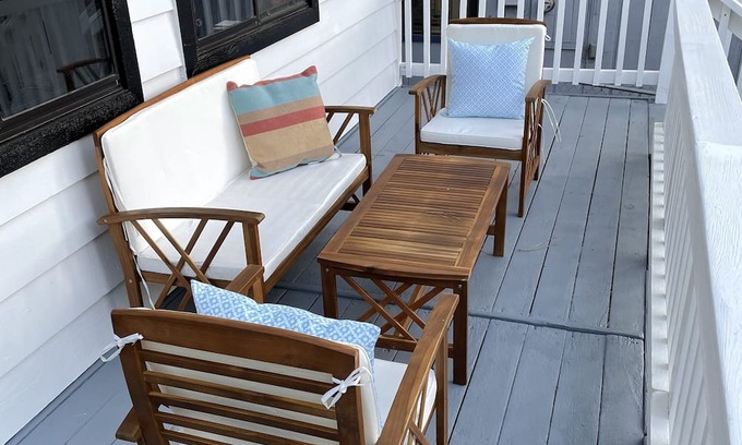 Wrightwood Cabin | Scandinavian Style Cabin: Near Downtown Wrightwood & Mountain High Ski Resort