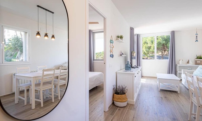 Sant Pol De Mar Apartment | Ideal apartment for couples 100m beach