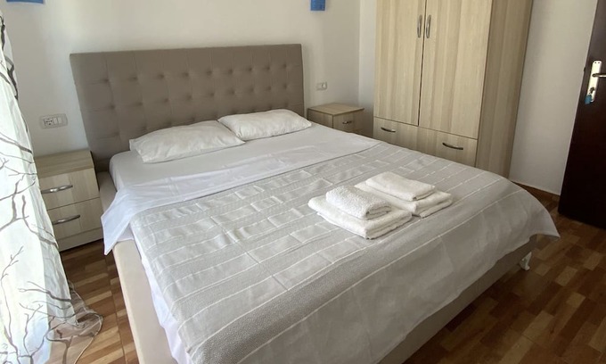 Ksamil Apartment | A comfortable home-away-from-home experience, close to everything.