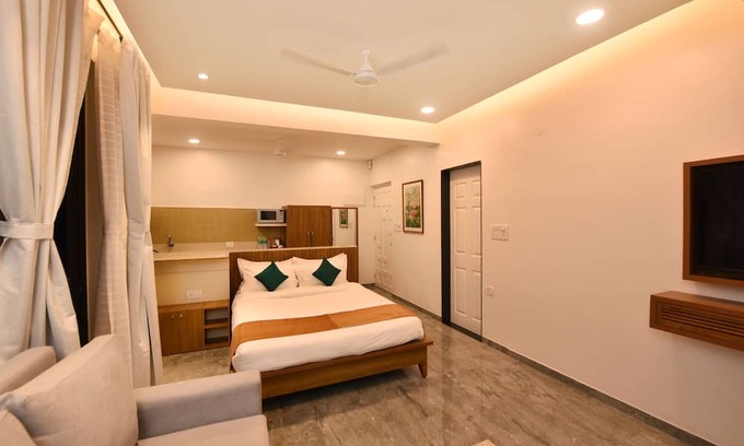 Alto de Porvorim Apartment | Entire Luxury Studio in North Goa -with Breakfast