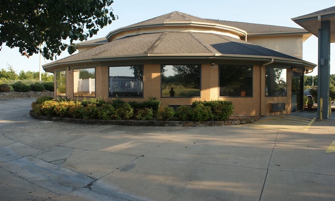 Van Buren Hotel | Van Buren Inn